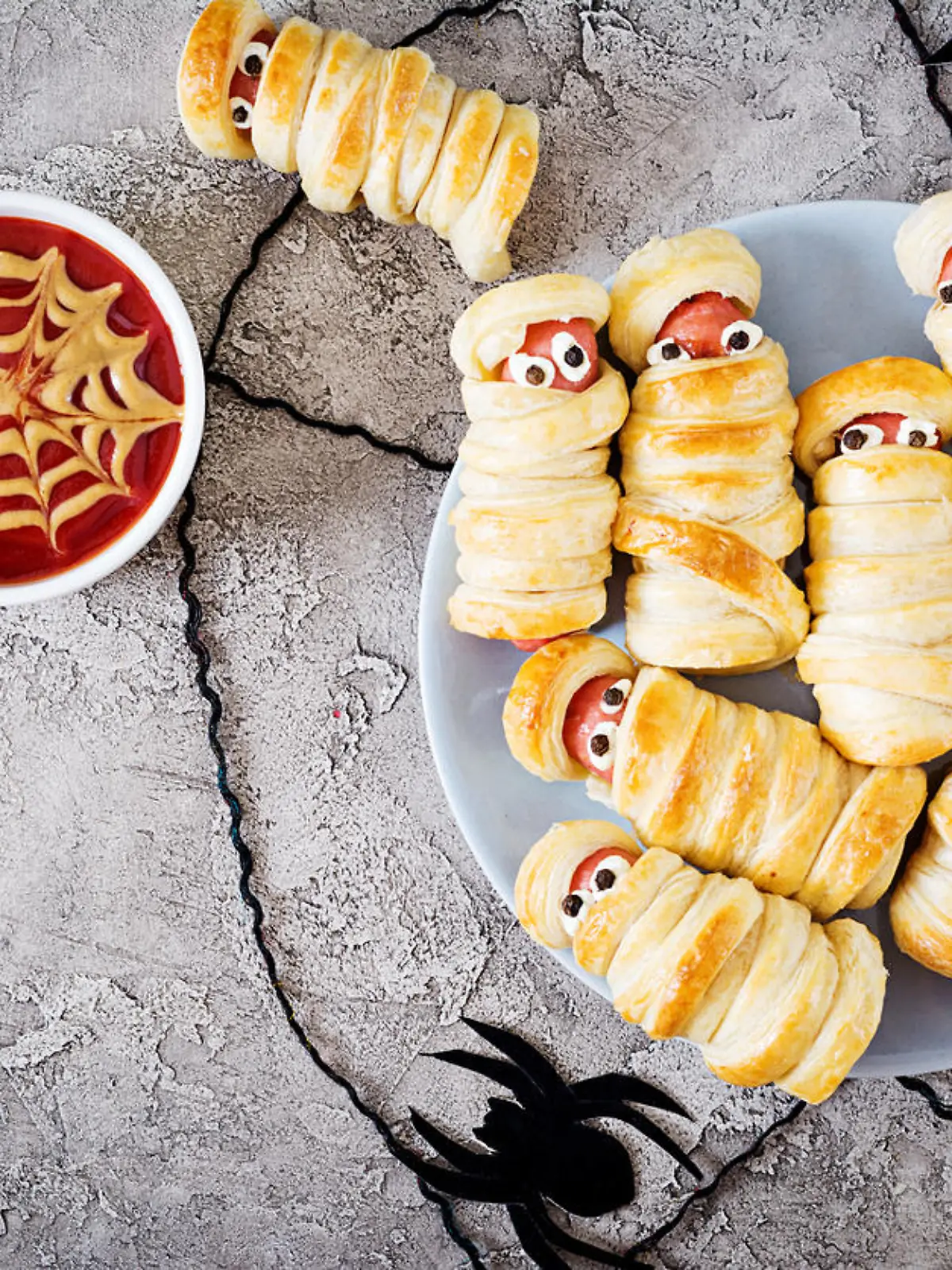 Mumien-Hot-Dogs