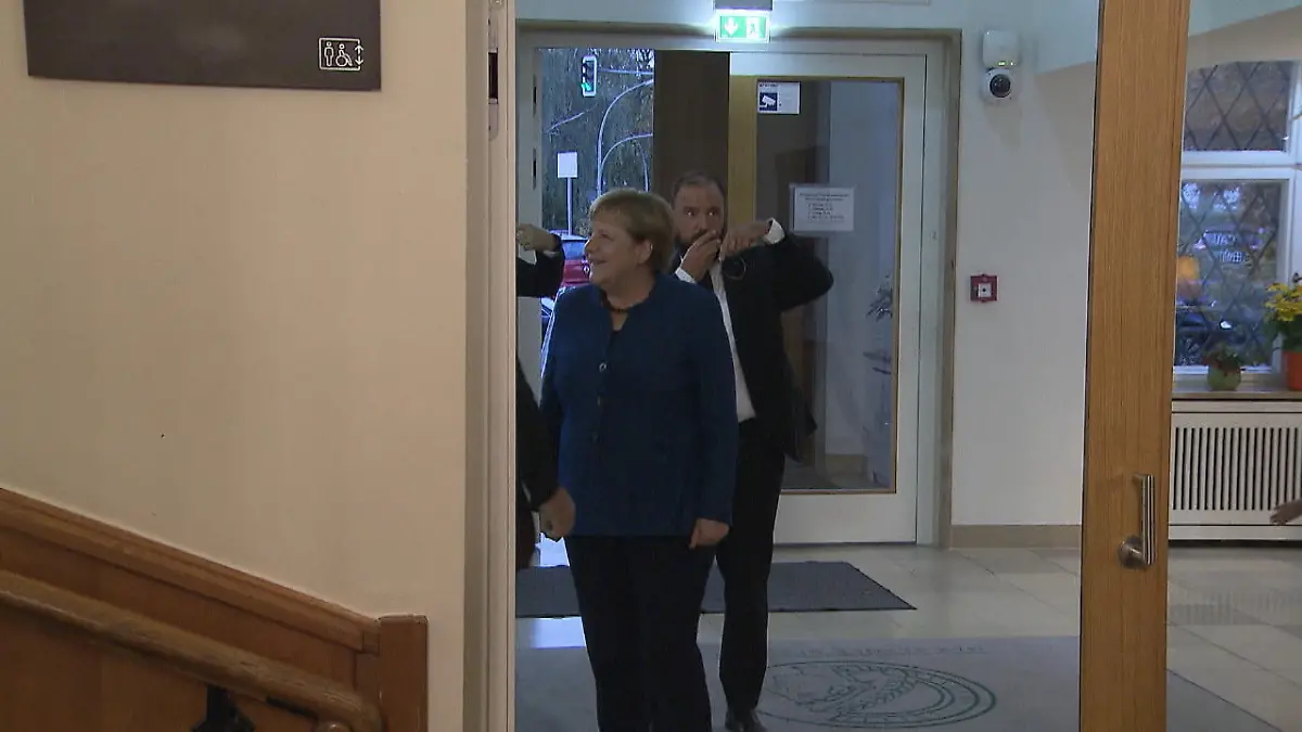 Merkel lässt für Ehemann CDU-Veranstaltung sausen Exklusive Bilder aus Berlin