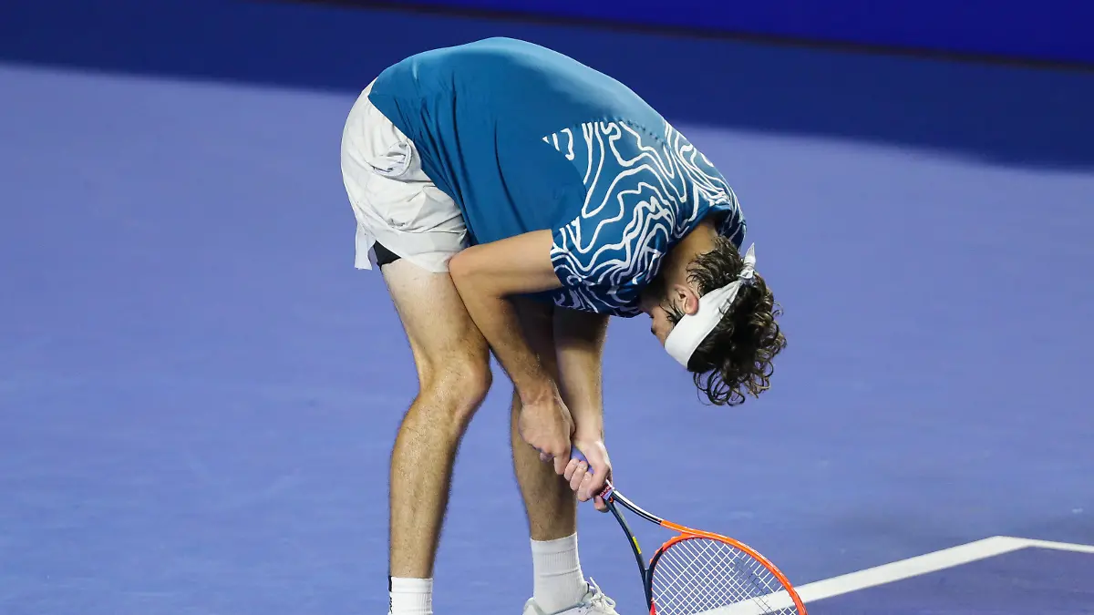 230304 -- ACAPULCO, March 4, 2023 -- Taylor Fritz of the United States reacts during the men s singles semifinal match against Tommy Paul of the United States at the 2023 ATP, Tennis Herren Mexican Open tennis tournament in Acapulco, Mexico, March 3, 2023. Photo by Francisco Canedo/Xinhua SPMEXICO-ACAPULCO-TENNIS-ATP-MEXICAN OPEN-SEMIFINALS XinxYuewei PUBLICATIONxNOTxINxCHN