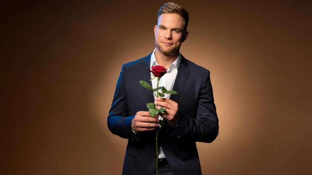 "Der Bachelor" 2020: So tickt der neue Rosenkavalier Sebastian Preuss
