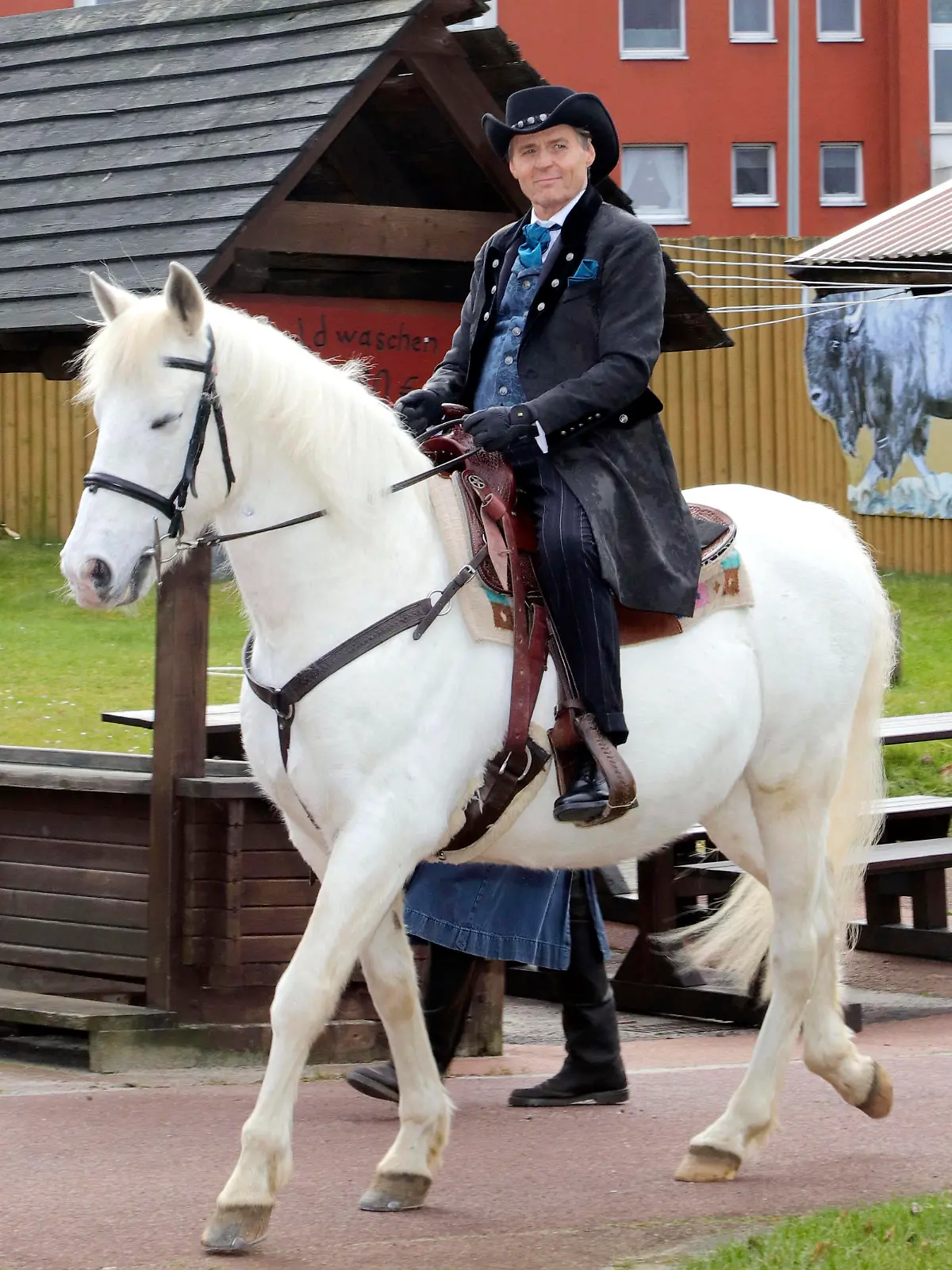 Wolfgang Bahro bei der Präsentation der Gaststars von Winnetou I - Blutsbrüder der Karl-May-Festpiele 2023 im Indian Village Museum. Bad Segeberg, 04.03.2023 *** Wolfgang Bahro at the presentation of the guest stars of Winnetou I Blood Brothers of the Karl May Festival 2023 at the Indian Village Museum Bad Segeberg, 04 03 2023 Foto:xgbrcix/xFuturexImage