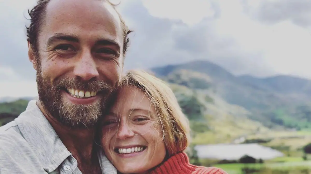 James Middleton bestätigt seine Verlobung mit Alizee Thevenet via Instagram.