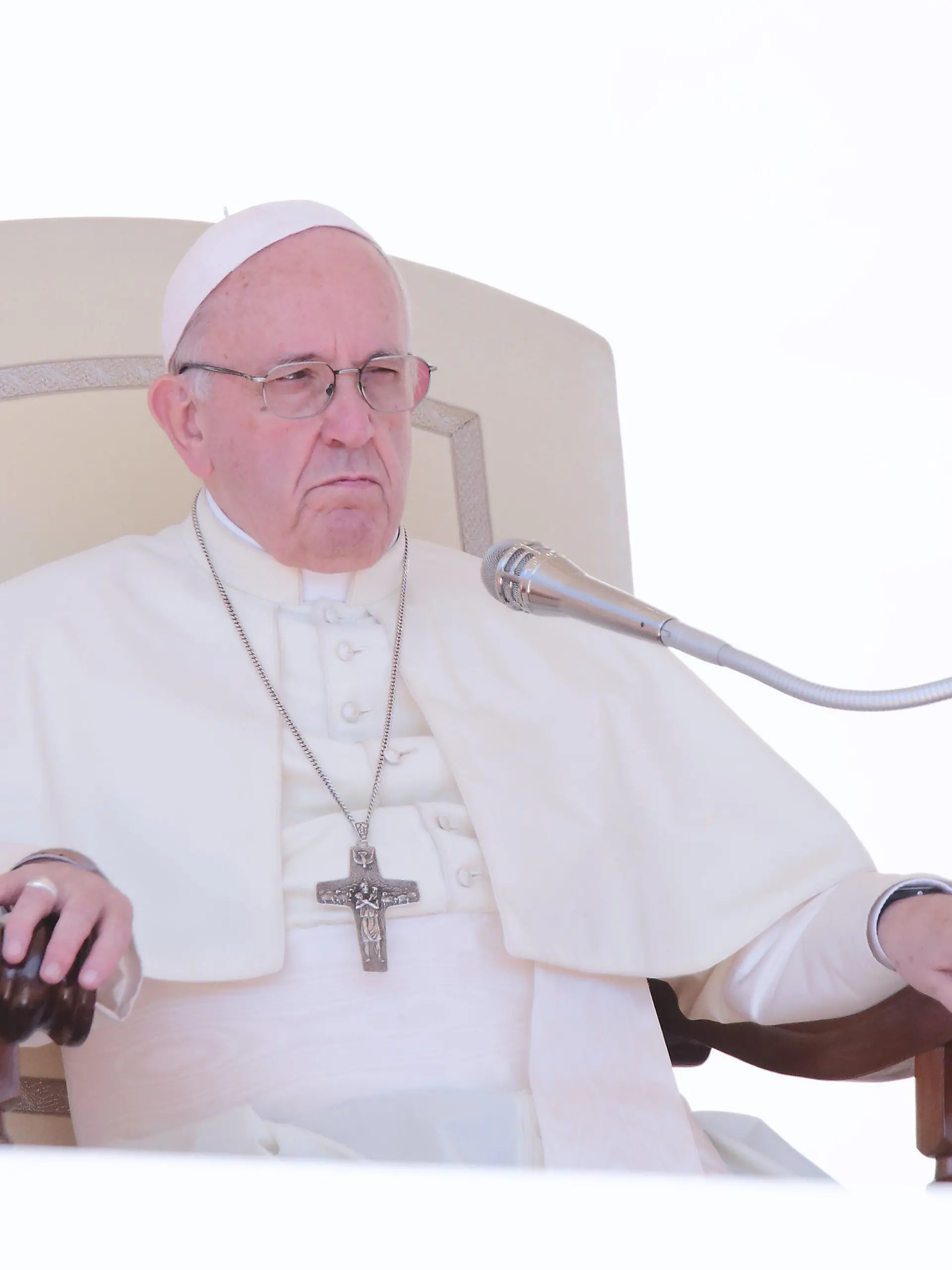 05.09.2018, Vatikan, Vatikanstadt: Papst Franziskus sitzt während seiner wöchentlichen Generalaudienz auf dem Petersplatz. Foto: Evandro Inetti/ZUMA Wire/dpa +++ dpa-Bildfunk +++