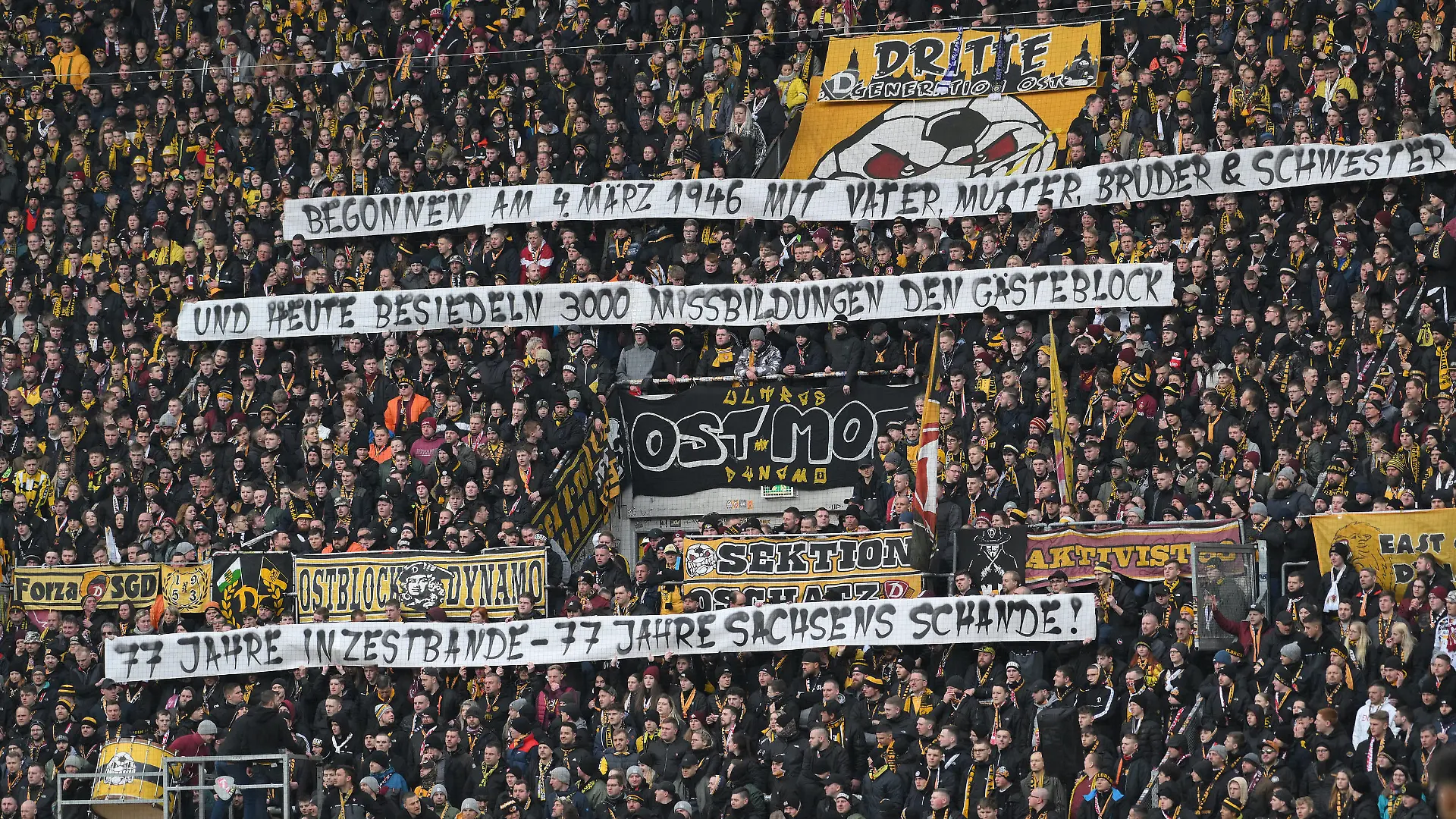Spruchbaender der Fans von Dynamo Dresden gegen Aue. SG Dynamo Dresden vs. FC Erzgebirge Aue, Fussball, 3. Liga, 25. Spieltag, Saison 2022/2023, 04.03.2023 DFB/DFL REGULATIONS PROHIBIT ANY USE OF PHOTOGRAPHS AS IMAGE SEQUENCES AND/OR QUASI-VIDEO SG Dynamo Dresden vs. FC Erzgebirge Aue, Fussball, 3. Liga, 25. Spieltag, Saison 2022/2023, 04.03.2023 Dresden *** Spruchbaender der Fans von Dynamo Dresden vs Aue SG Dynamo Dresden vs FC Erzgebirge Aue, Football, 3 Liga, 25 Spieltag, Saison 2022 2023, 04 03 2023 DFB DFL REGULATIONS PROHIBIT ANY USE OF PHOTOGRAPHS AS IMAGE SEQUENCES AND OR QUASI VIDEO SG Dynamo Dresden vs FC Erzgebirge Aue, Football, 3 Liga, 25 Spieltag, Saison 2022 2023, 04 03 2023 Dresden Copyright: xEibner-Pressefoto/BertxHarzerx EP_EER