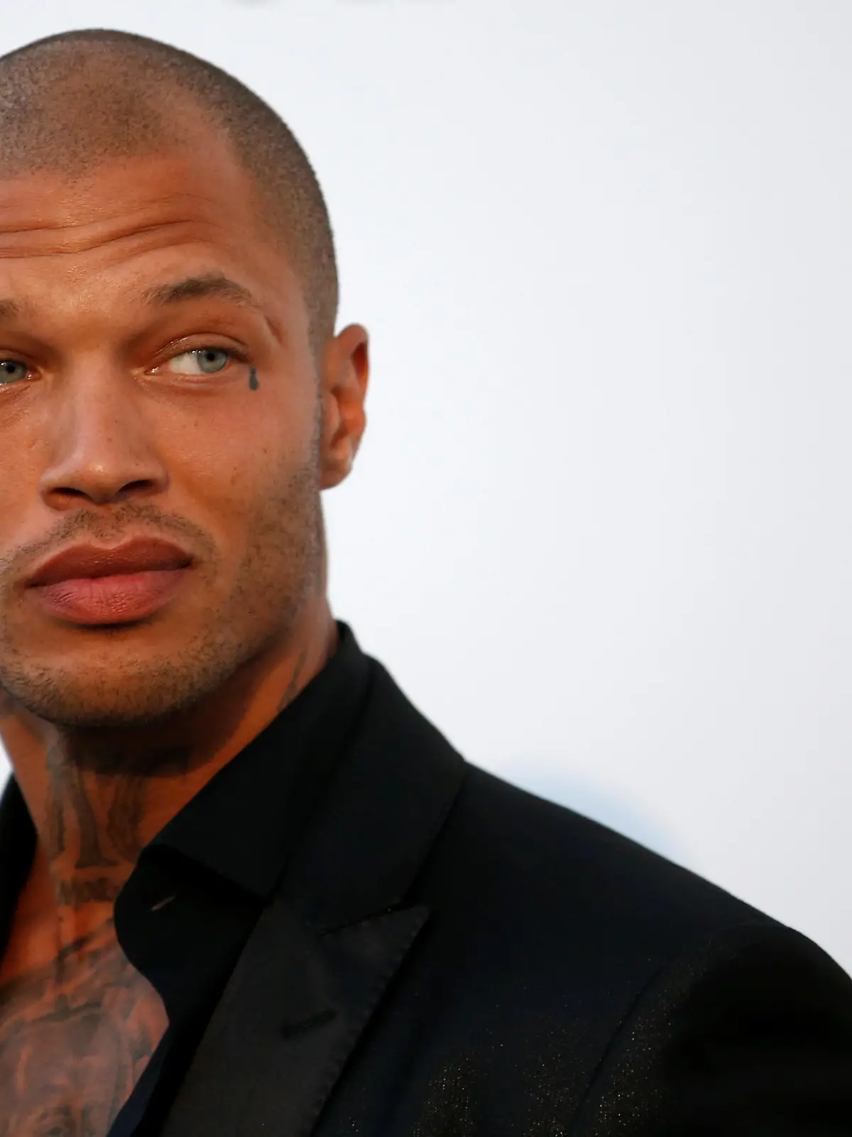 70th Cannes Film Festival – The amfAR's Cinema Against AIDS 2017 event – Photocall Arrivals - Antibes, France. 25/05/2017. Jeremy Meeks poses.       REUTERS/Stephane Mahe