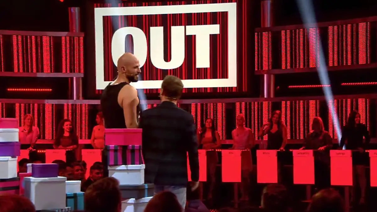 Stefanos Show bringt ihm das Aus bei "Take Me Out" Schöne Bescherung