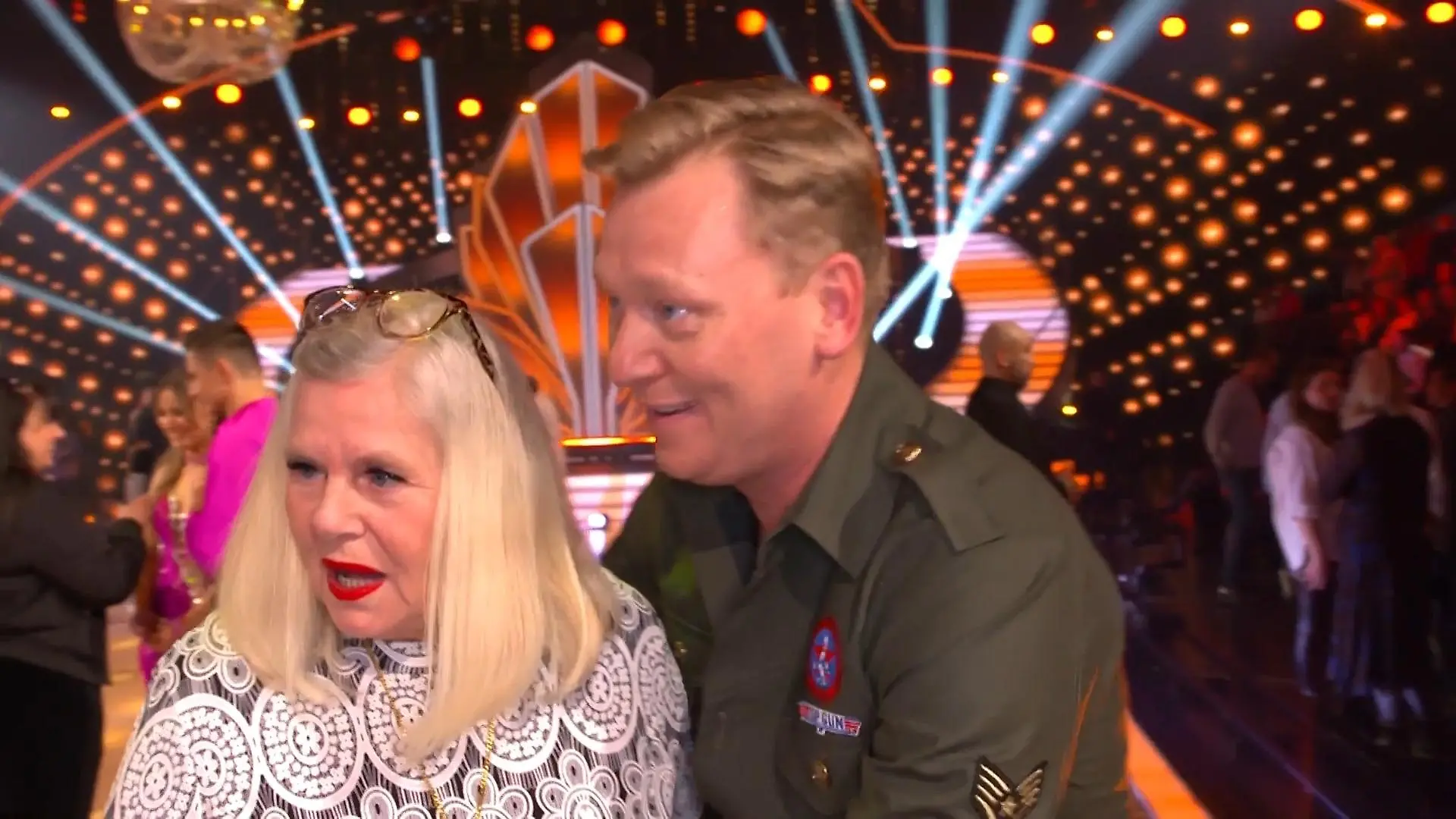 Da staunt auch Knossis Mama nicht schlecht Die "Let's Dance"-Überraschung