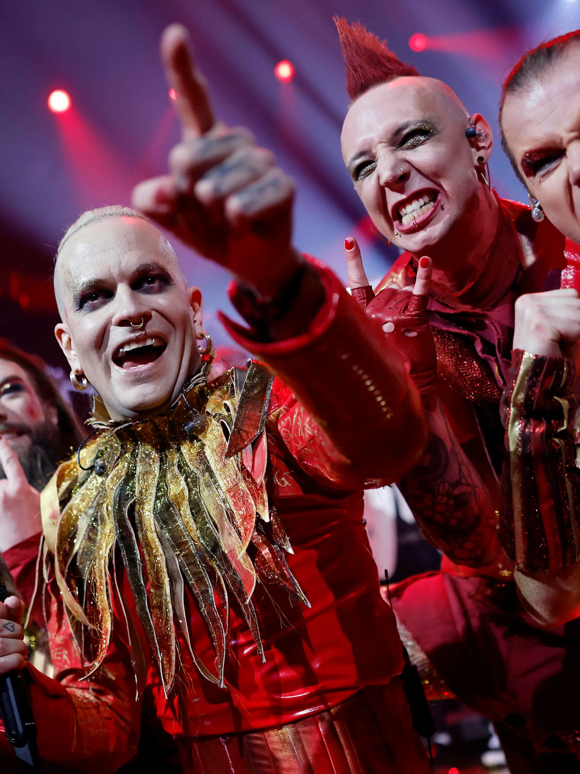Die Musiker Pi Stoffers, Niklas Kahl, Chris Harms, Gared Dirge und Klaas Helmecke von der Metal-Band Lord of the Lost nach ihrem Auftritt mit ihrem Titel Blood & Glitter beim deutschen Vorentscheid zum Eurovision Song Contest ESC 2023 unter dem Motto Unser Lied für Liverpool in den MMC Studios. Köln, 04.03.2023 NRW Deutschland *** The musicians Pi Stoffers, Niklas Kahl, Chris Harms, Gared Dirge and Klaas Helmecke from the metal band Lord of the Lost after their performance with their title Blood Glitter at the German preliminary round of the Eurovision Song Contest ESC 2023 under the motto Our song for Liverpool at MMC Studios Cologne, 04 03 2023 NRW Germany Copyright: xChristophxHardtx