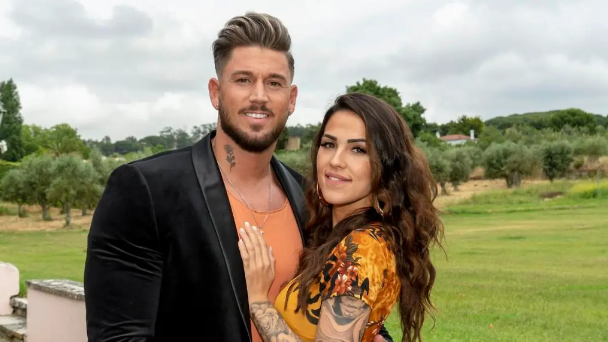 „Das Sommerhaus der Stars”: Elena Miras und Mike Heiter holen 2019 den Sieg