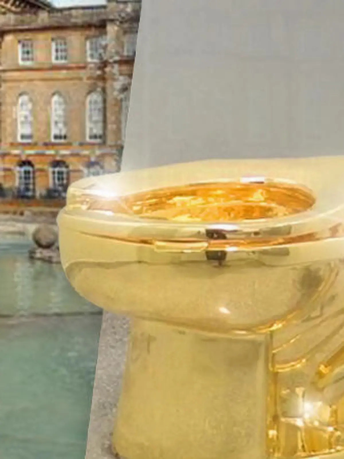 Goldenes Klo geklaut.jpg