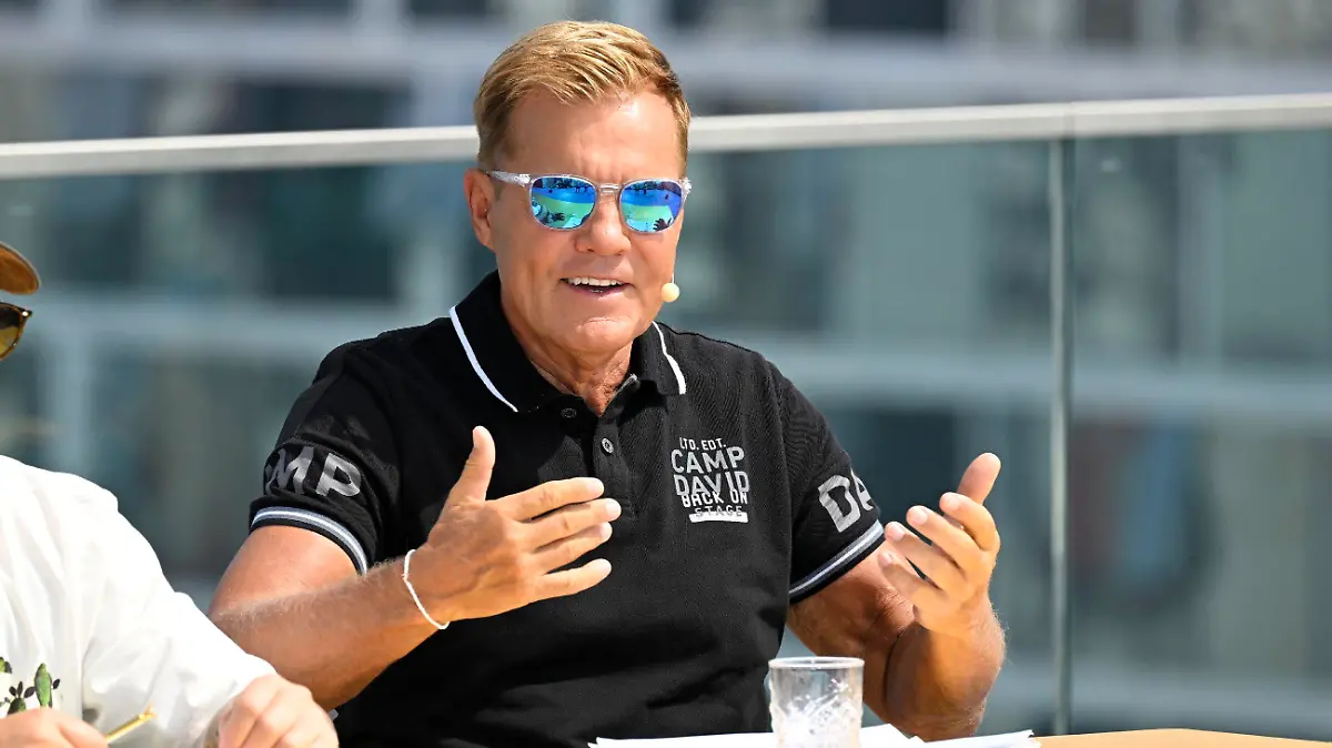 Jurymitglied Dieter Bohlen auf dem Rooftop des Sindhorn Midtown Hotels in Bangkok, dem ersten Set des Recalls in Thailand.
Die Verwendung des sendungsbezogenen Materials ist nur mit dem Hinweis und Verlinkung auf RTL+ gestattet.