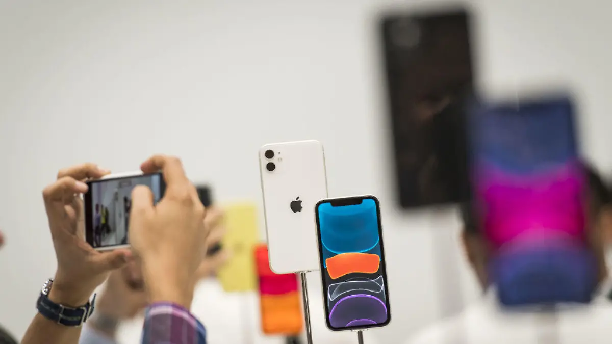 Apple iPhone 11