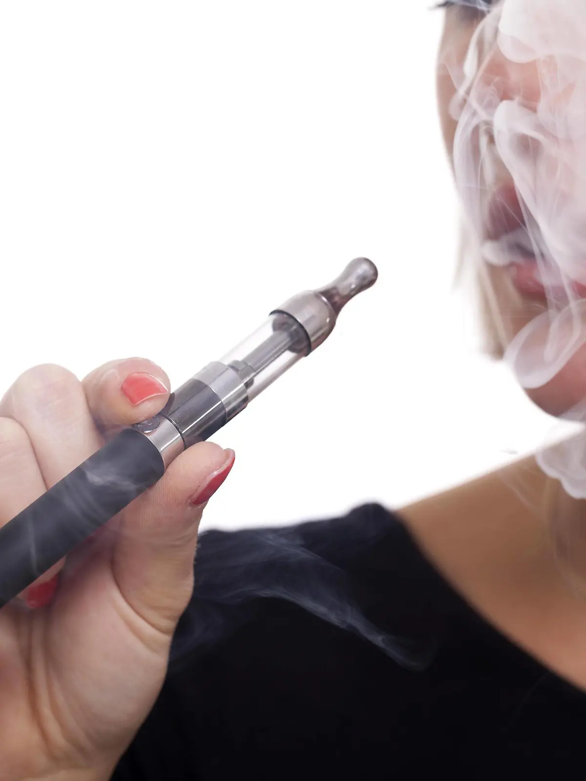 young woman smoking a e-cigarette with blond hair portrait model released Symbolfoto PUBLICATIONxINxGERxSUIxAUTxONLY Copyright: xnilsweyx Panthermedia13862065  