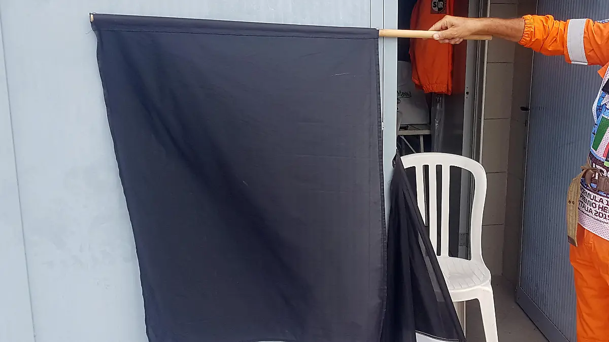 Schwarze Flagge