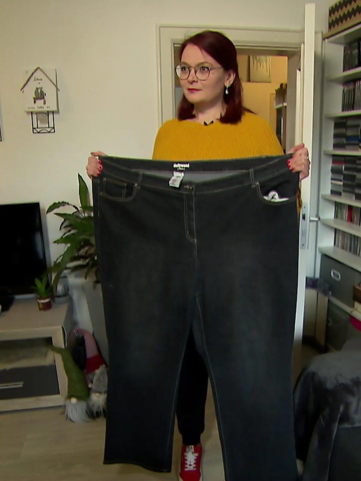 In diese Hose passt Daniela Haller vor einigen Jahren noch rein - unvorstellbar, wie sie selbst sagt.