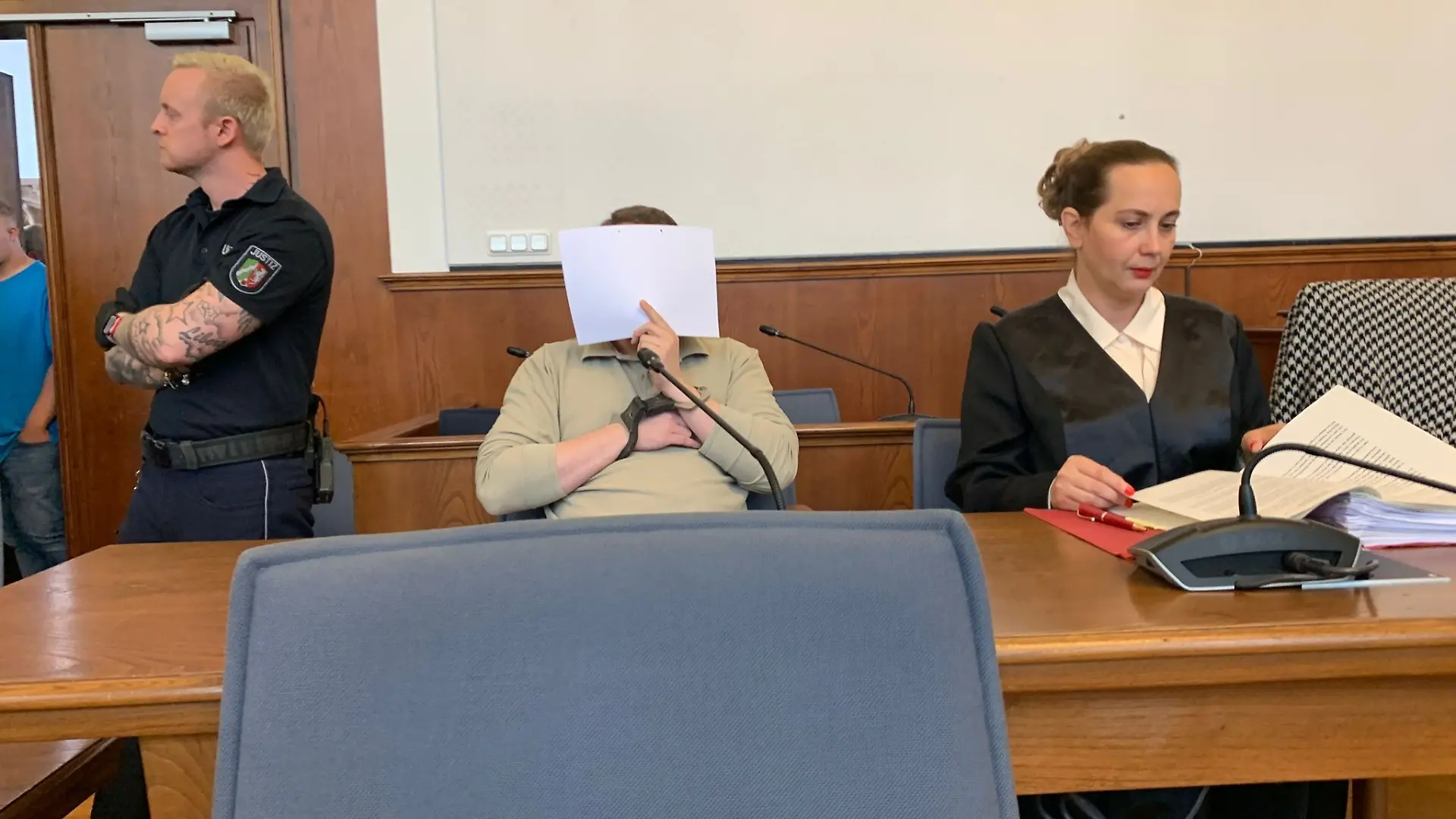 Dem Angeklagten Marvin S. wird vorgeworfen, seine Ex-Freundin ermordet zu haben. 
