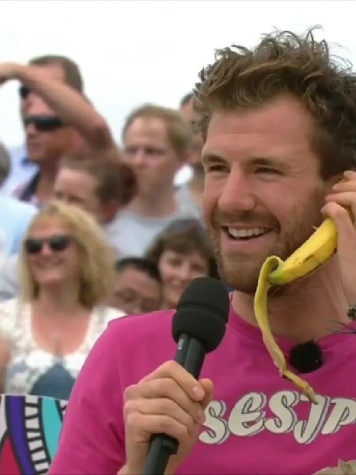 Luke Mockridge sorgt mit seinem Gaga-Auftritt beim ZDF-Fernsehgarten für Zorn.