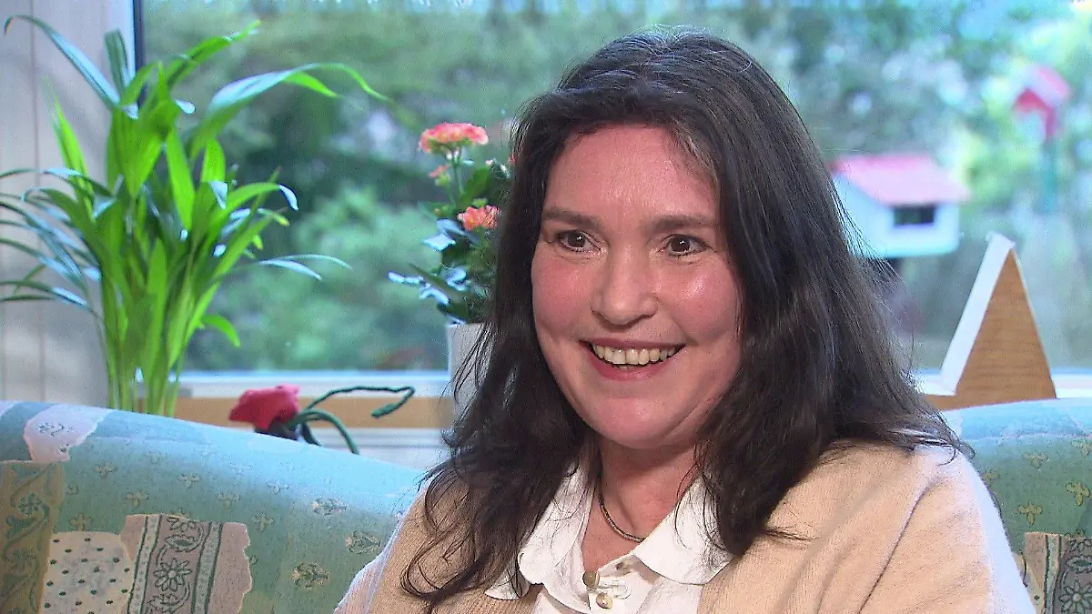 Susanne Hinrichs ist Biografin und freie Rednerin.