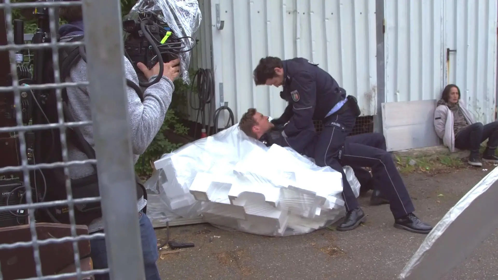 So wurde der Showdown von Jakob und Samuel gedreht Action am "Unter uns"-Set