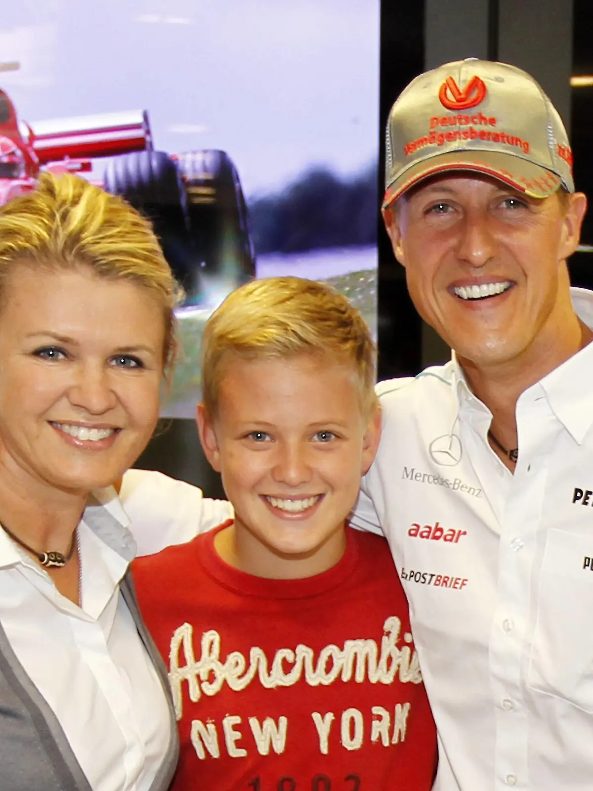  Corinna, Michael und Mick Schumacher Stuttgart Nuerburgring Deutschland *** Corinna, Michael and Mick Schumacher Stuttgart Nuerburgring Germany