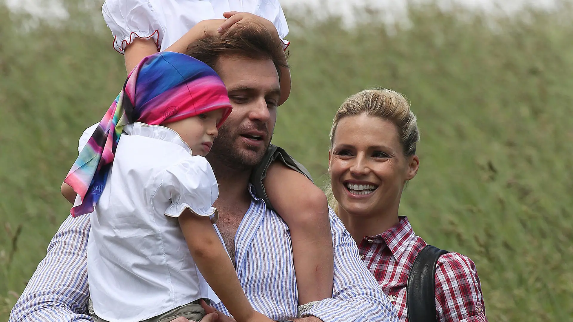 Michelle Hunziker with her husband Tomaso Trussardi and her daughters Sole and Celeste in the mountains at San Cassiano (Bolzano)
Pictured: Michelle Hunziker,Tomaso Trussardi
Ref: SPL5108742 110819 NON-EXCLUSIVE
Picture by: SplashNews.com
Splash News and Pictures
Los Angeles: 310-821-2666
New York: 212-619-2666
London: 0207 644 7656
Milan: +39 02 56567623
photodesk@splashnews.com
World Rights, No Italy Rights