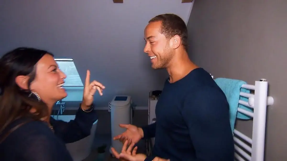 Steffis Wohnsituation schockiert den Bachelor Mit der besten Freundin in einem Bett?