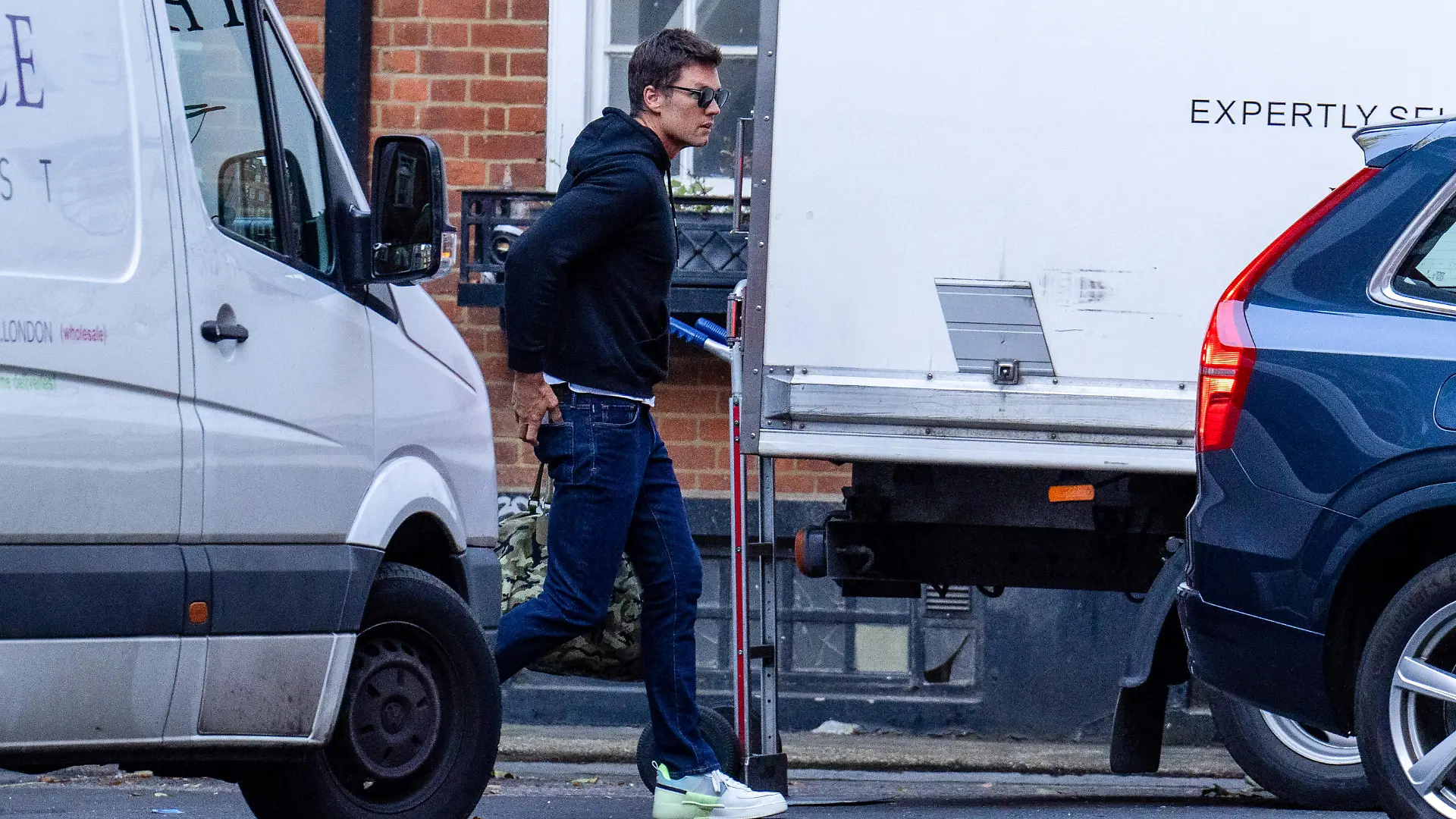 EXCLUSIVE: Tom Brady Leaves A London Hotel And Flies Out Of The UK Following A 48-Hour Rendezvous With Model Lover Irina Shayk.
The NFL superstar, who was in the UK to attend Birmingham City's first home game, was spotted checking out of The Twenty Two Hotel at 7.20am on Tuesday morning (August 15).
He left via a low key side entrance and his vehicle was loaded with luggage.
Tom was later seen arriving at a private airport to fly out of the UK.
Pictured: Tom Brady
Ref: SPL9674188 150823 EXCLUSIVE
Picture by: SplashNews.com
Splash News and Pictures
USA: 310-525-5808
UK: 020 8126 1009
eamteam@shutterstock.com
World Rights, No France Rights