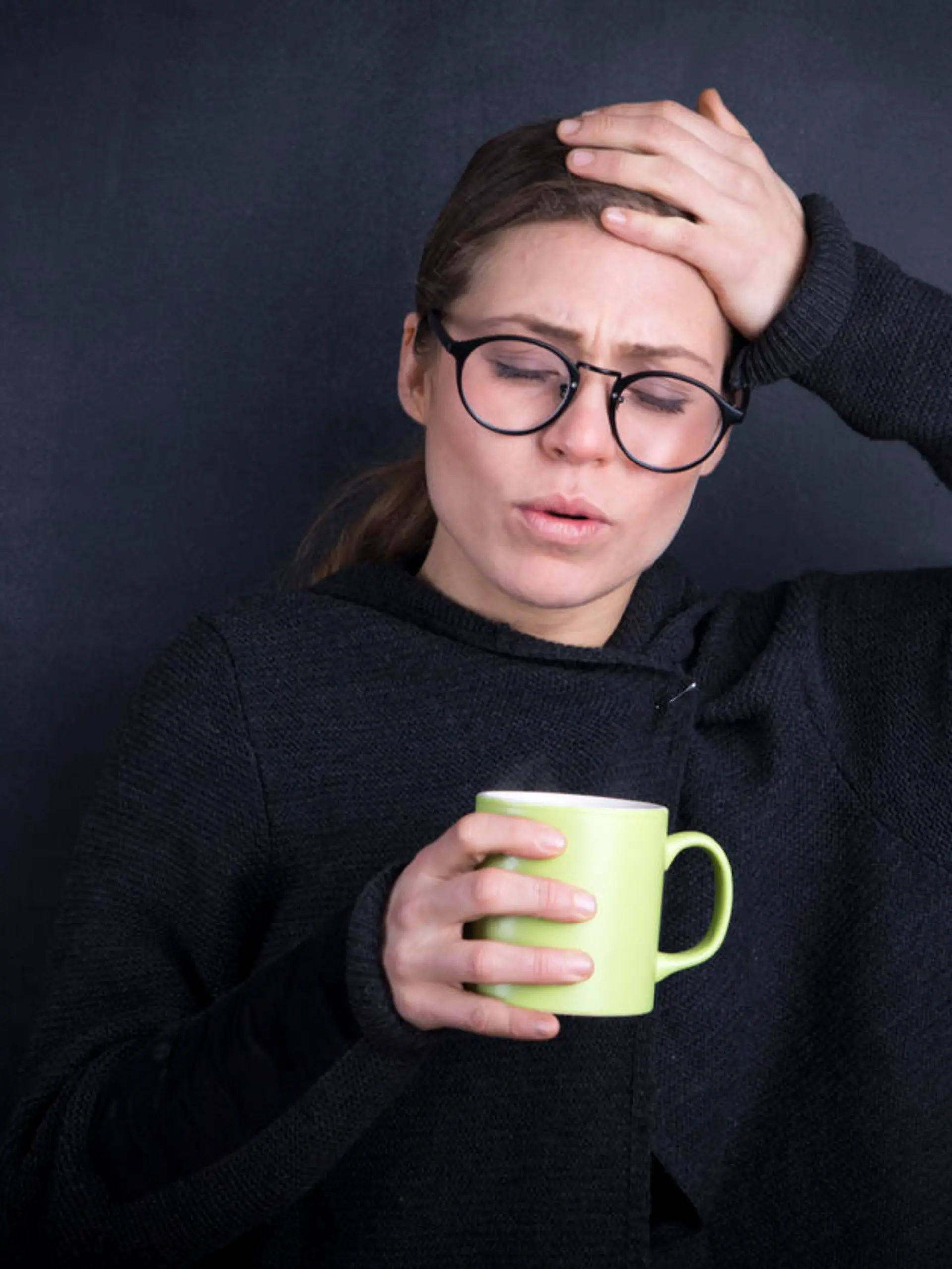 Migräne kann durch Kaffee ausgelöst werden.