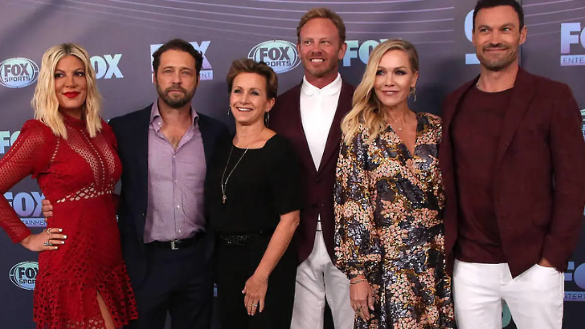 US-Startschuss für "BH90210": Die wichtigsten Fragen zum Reboot