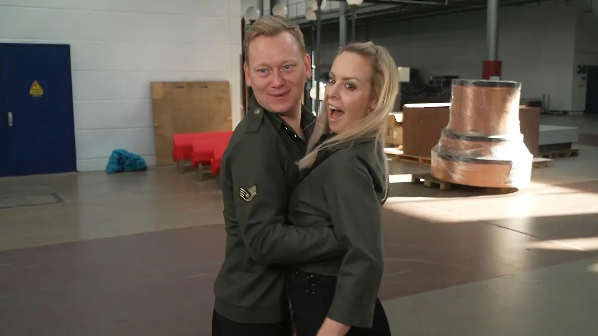 Was es mit "Boyzone" und dem "Regenwurm" auf sich hat Knossi und Isabel Edvardsson