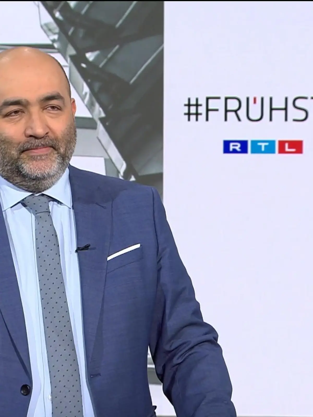 Bild zu: "Nouripour fordert mehr Klimaschutz"