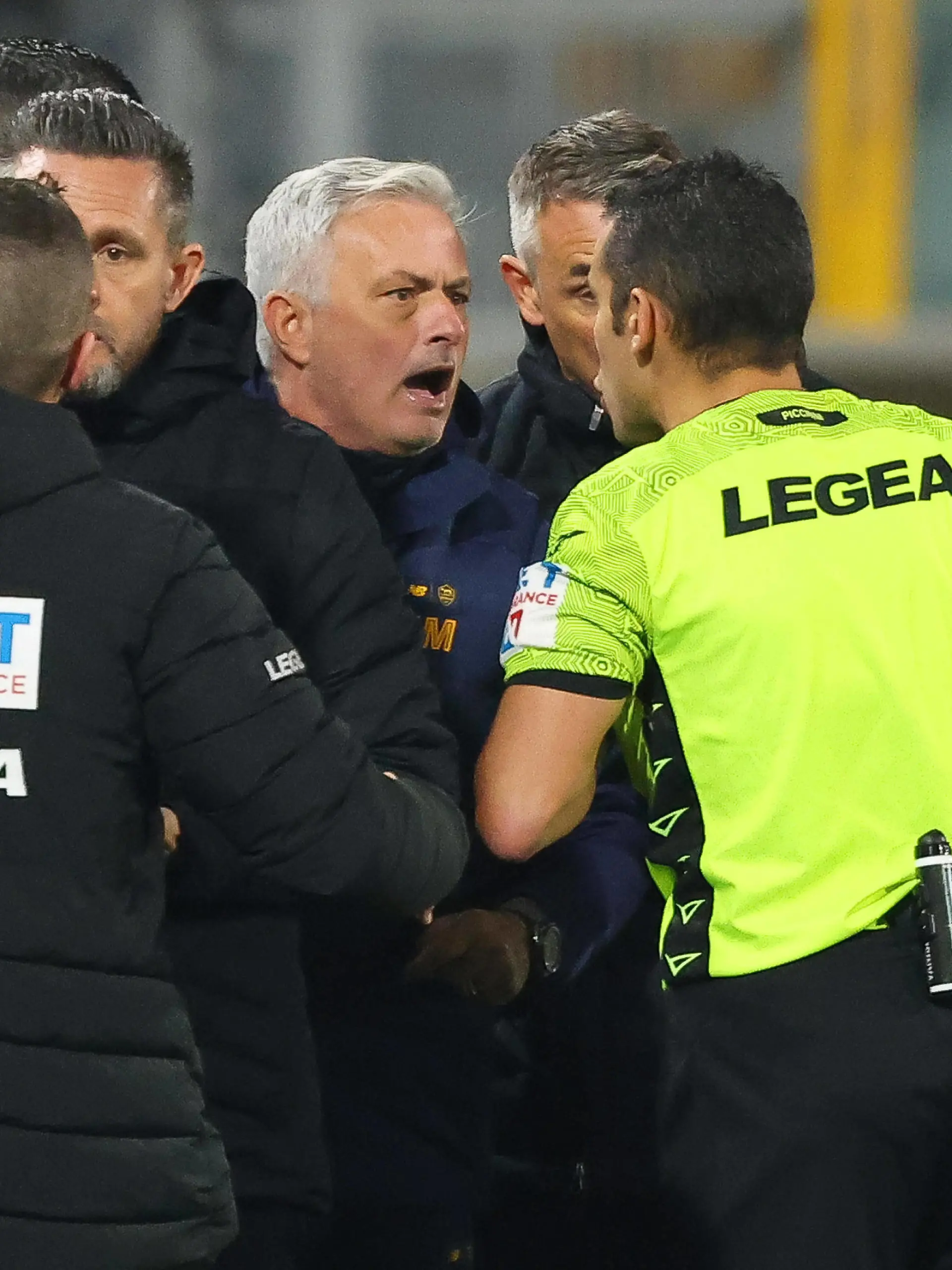 February 28, 2023, CREMONA: Romas head coach JosÃ Mourinho leaves the field after the expulsion during the Italian Serie A soccer match US Cremonese vs AS Roma at Giovanni Zini stadium in Cremona, Italy, 28 February 2023..ANSA/SIMONE VENEZIA. Soccer: Serie A US Cremonese vs AS Roma PUBLICATIONxINxGERxSUIxAUTxONLY - ZUMAa110 20230228_zaf_a110_009 Copyright: xSimonexVeneziax
