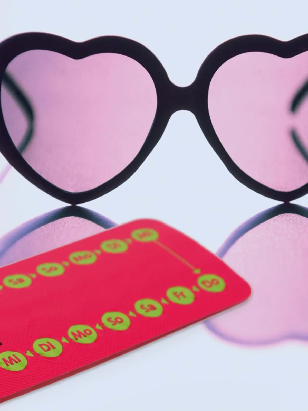 Rosarote Brille durch Pille?