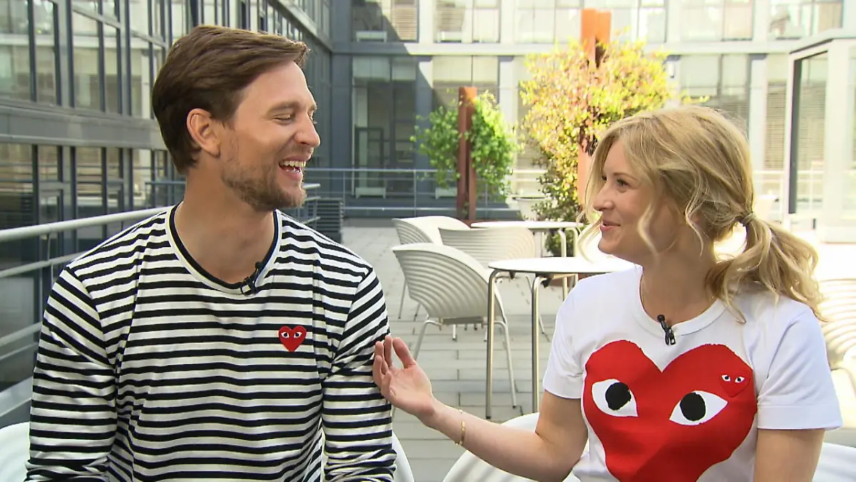 „Jenny - echt gerecht!“-Stars müssen singen August Wittgenstein & Birte Hanusrichter