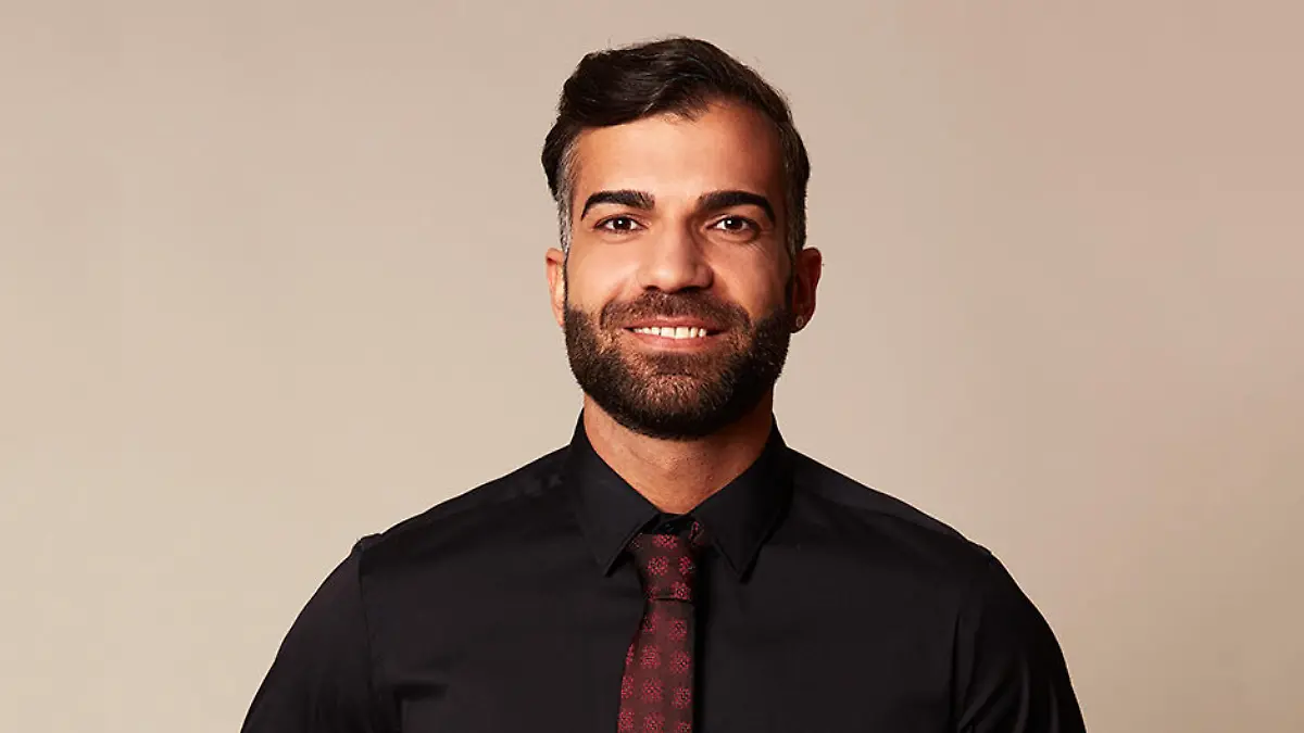 bachelorette bio rafi