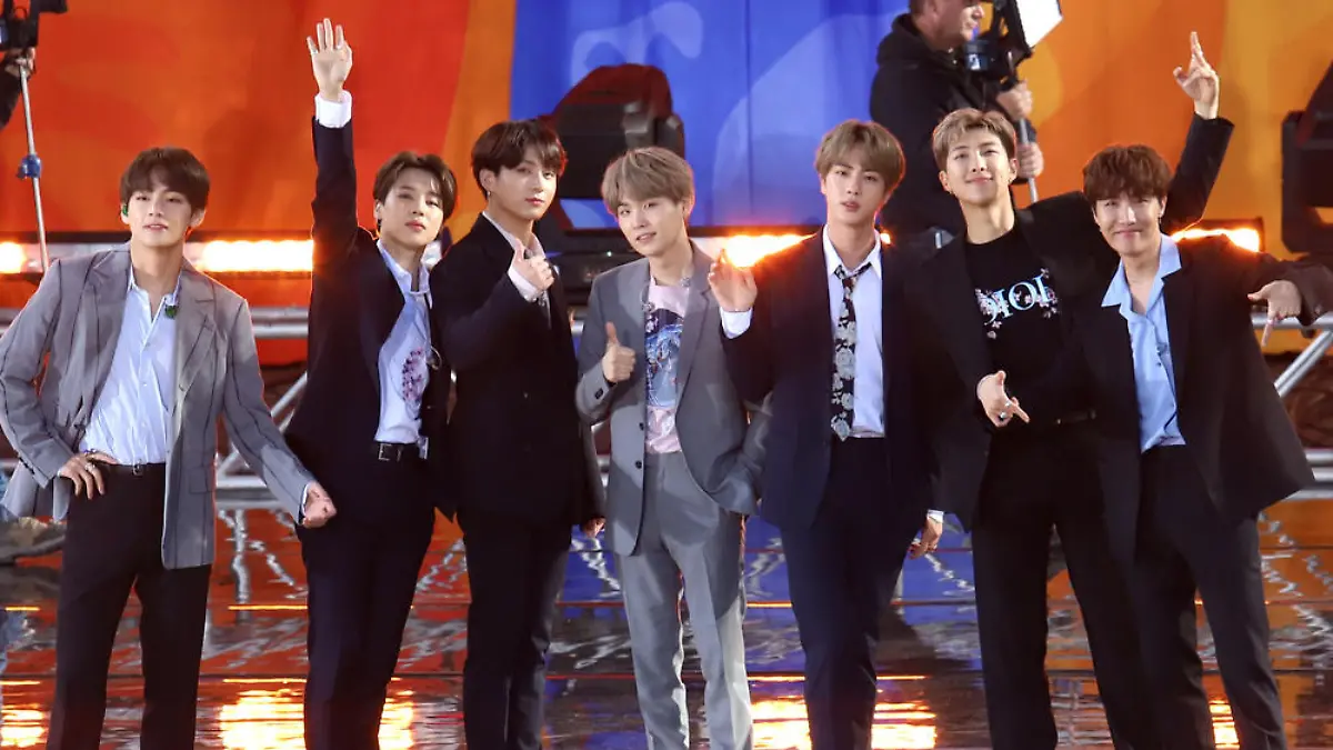 Fans in Sorge: BTS-Mitglied V spricht über seine Krankheit