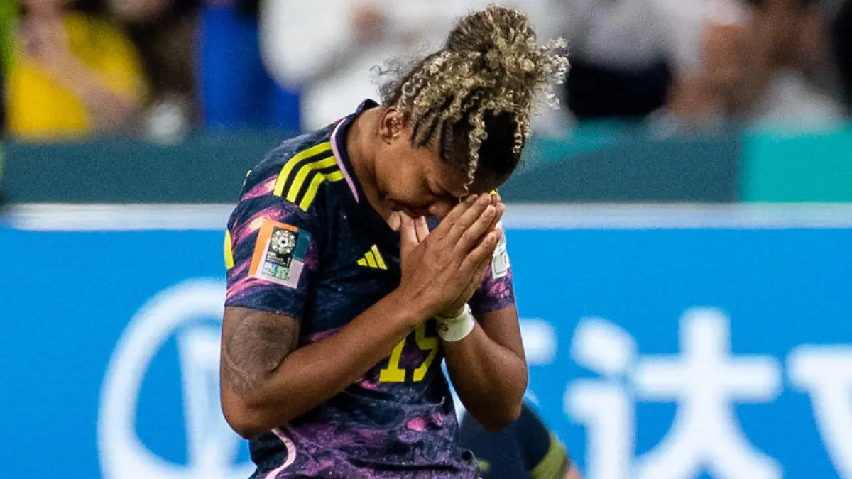 (230812) -- SYDNEY, Aug. 12, 2023 (action press/Xinhua) -- Colombia's Jorelyn Carabali (R) reacts after the quarterfinal match between England and Colombia at the 2023 FIFA Women's World Cup in Sydney, Australia, Aug. 12, 2023. (Photo by Hu Jingchen/action press/Xinhua) / action press