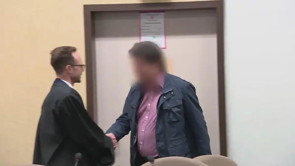 Christian W. soll von dem Plan gewusst und bei der Entsorgung der Leiche geholfen haben.