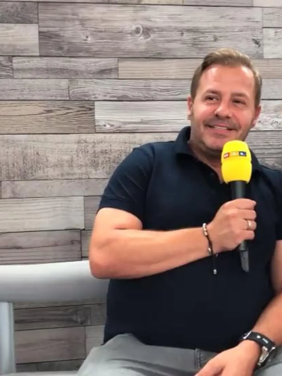 Bild zu: "Gibt es bald das 1. Sommerhaus-Baby?"