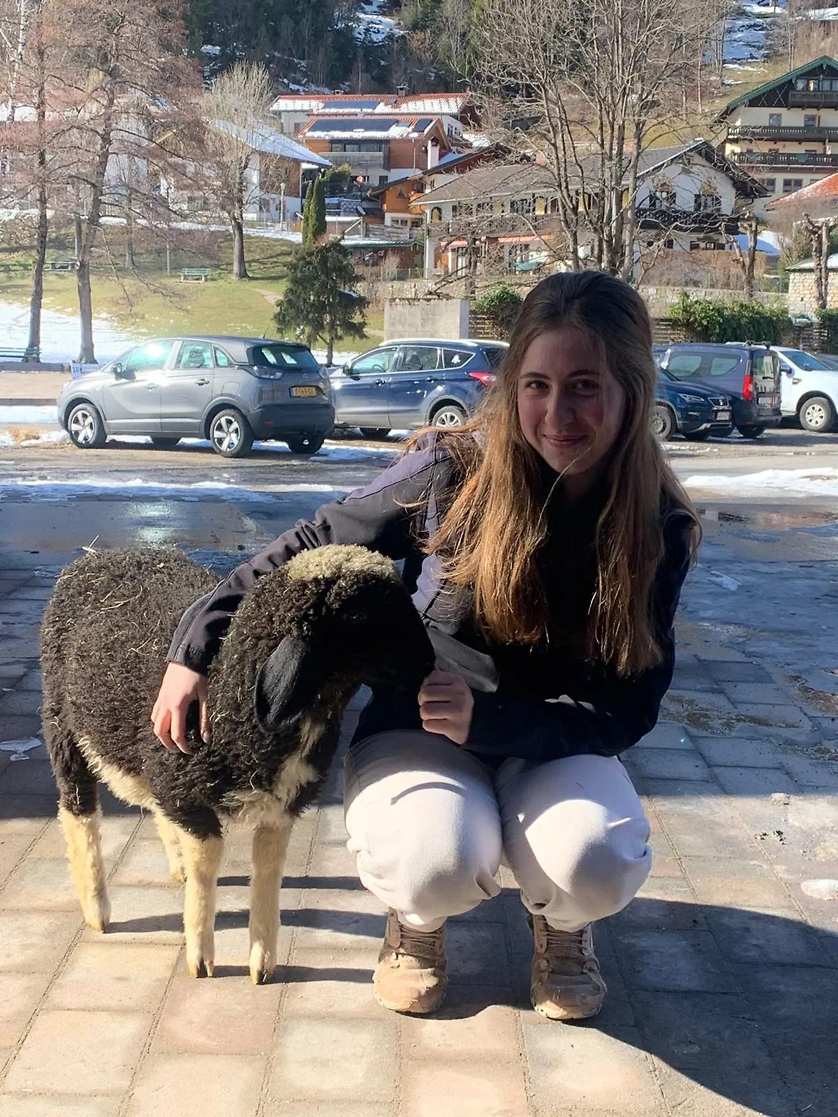 Marina hat Evi mit der Flasche aufgezogen.