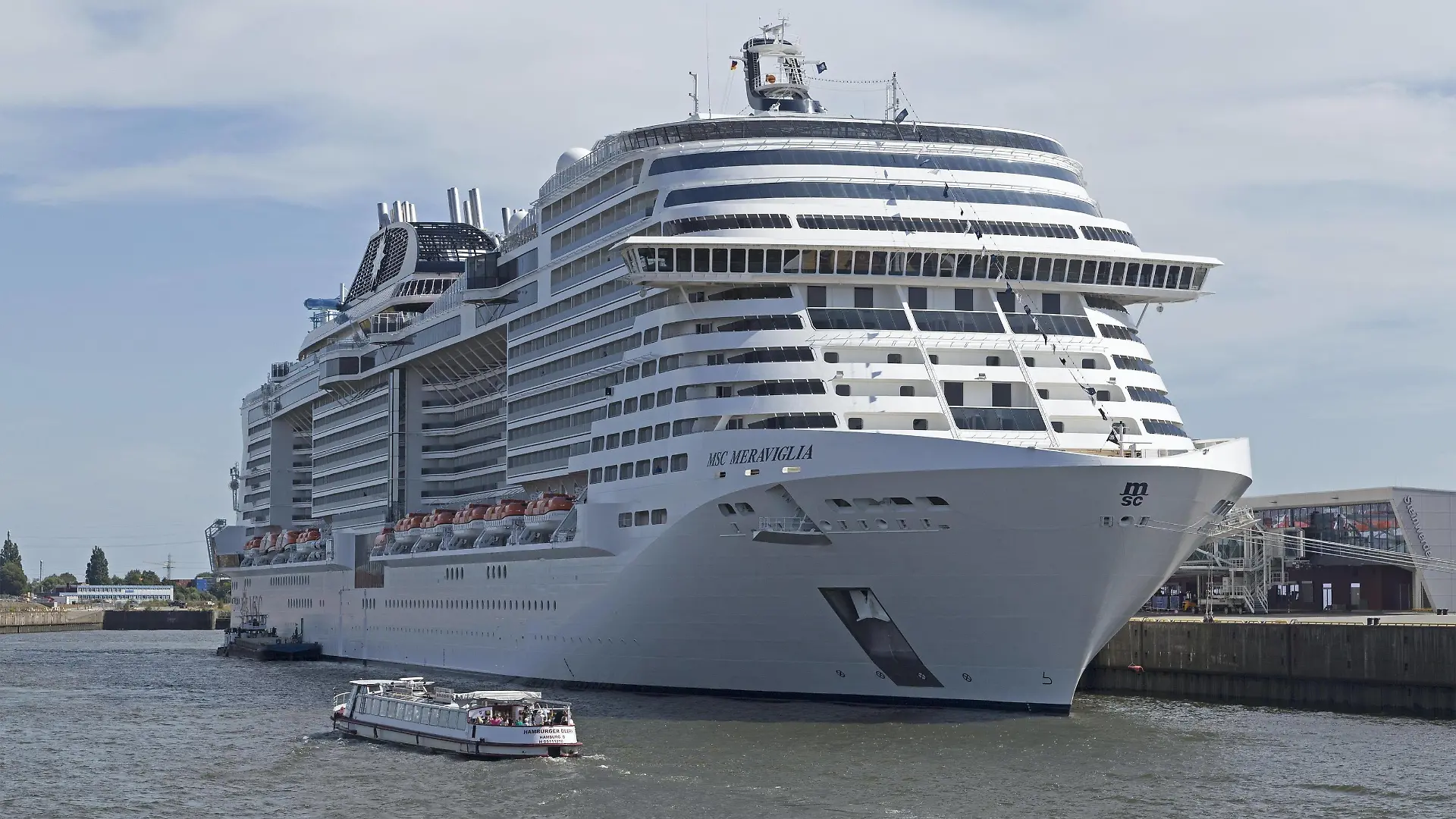 Kreuzfahrtschiff MSC Meraviglia, Hafen, Hamburg, Deutschland, Europa *** Cruise ship MSC Meraviglia Port Hamburg Germany Europe Copyright: imageBROKER/SiegfriedxKuttig iblshg04776799.jpg Bitte beachten Sie die gesetzlichen Bestimmungen des deutschen Urheberrechtes hinsichtlich der Namensnennung des Fotografen im direkten Umfeld der Veröffentlichung!