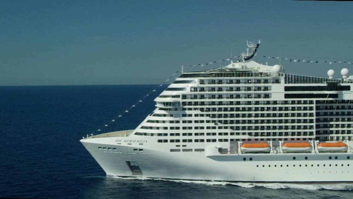 Touristin stürzt von Kreuzfahrtschiff MSC Meraviglia