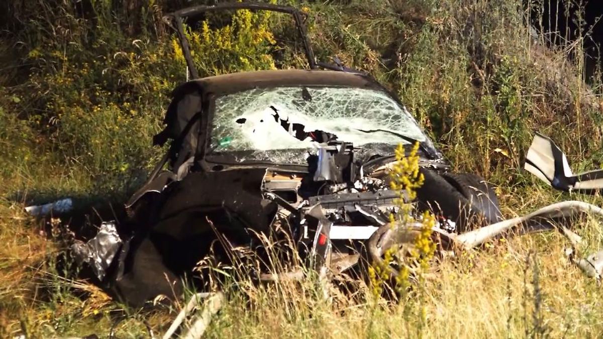 Mann stirbt bei Horrorcrash der auf A3
