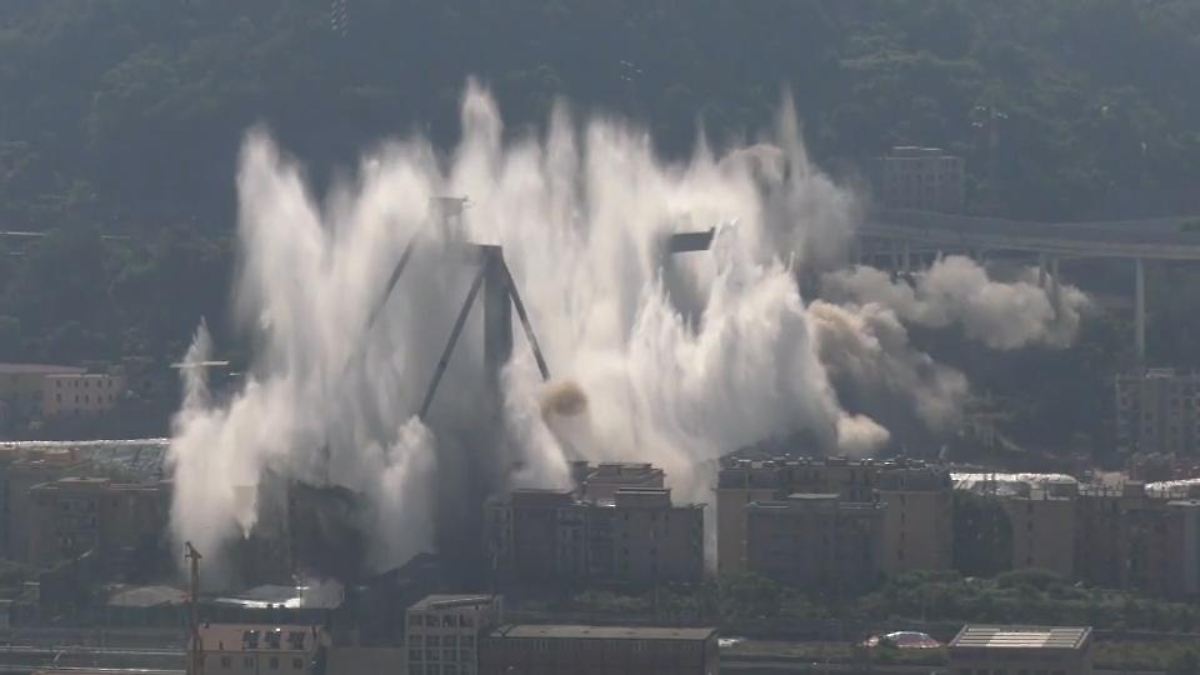 Rest der Unglücksbrücke von Genua gesprengt
