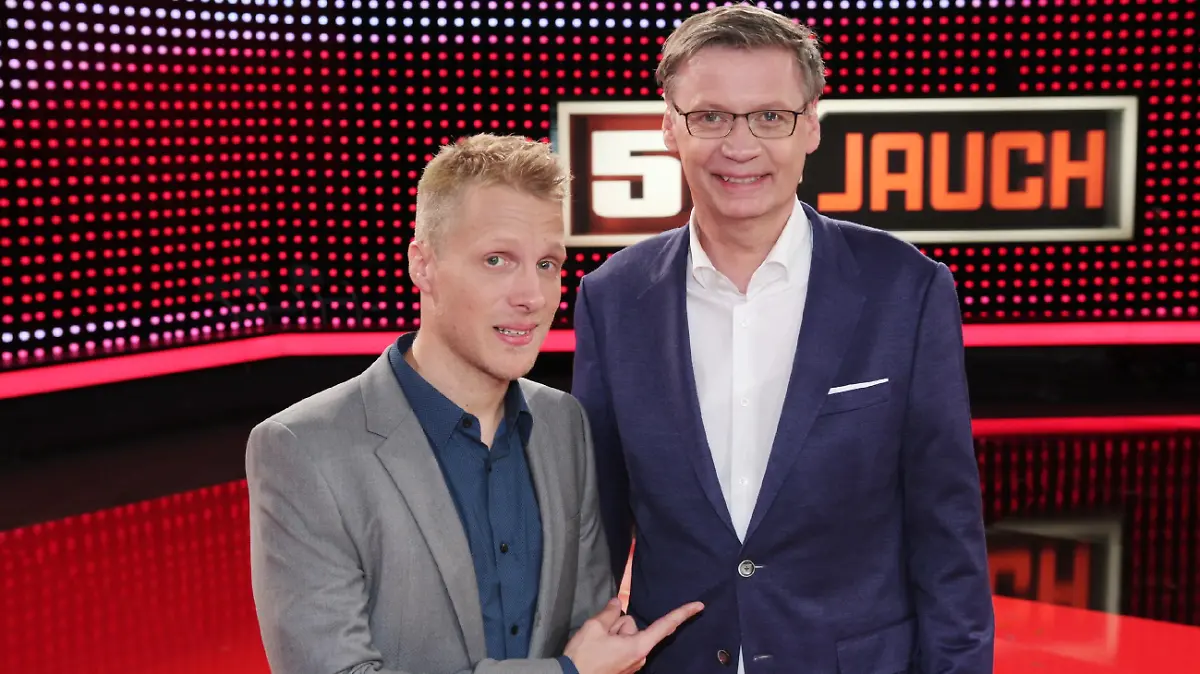 Moderator Oliver Pocher (l.) und Günther Jauch.