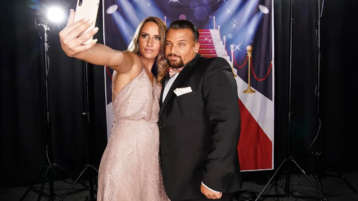 Musiker Menowin Fröhlich (31, DSDS) und Senay Ak (28).