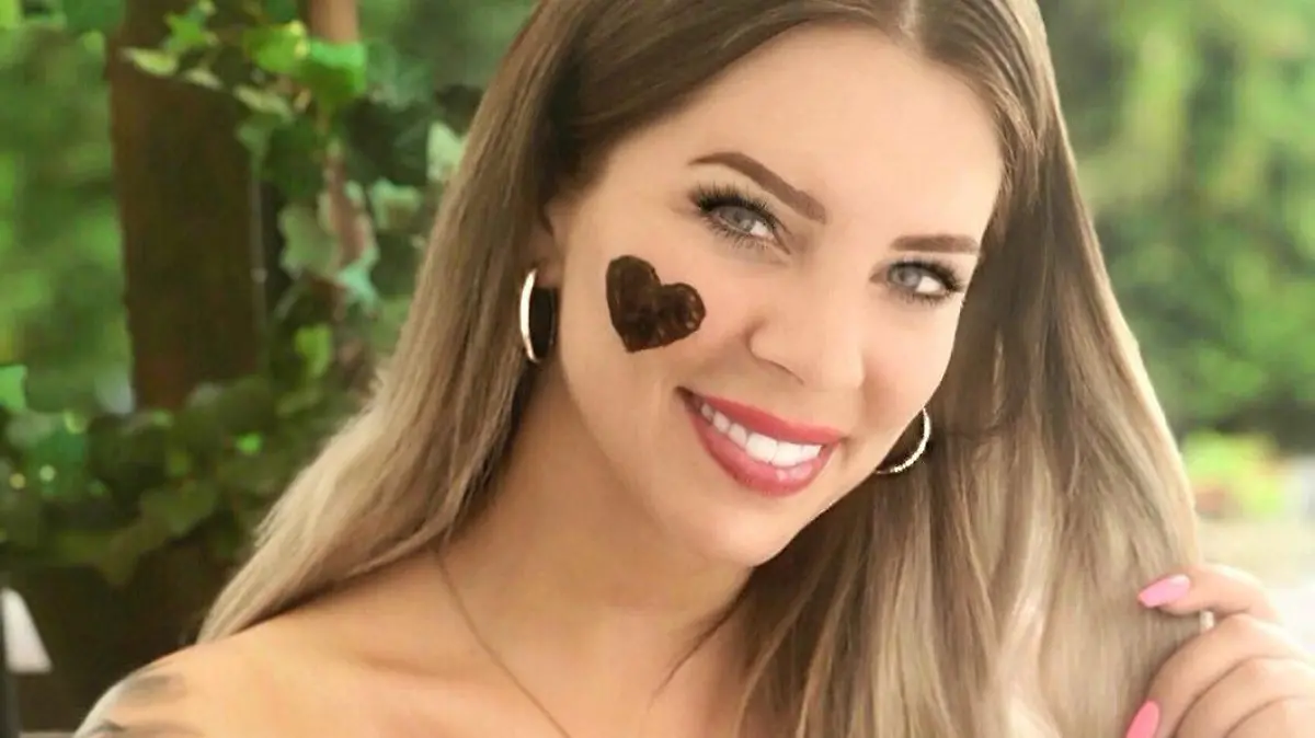 Jenny Frankhauser ist verliebt