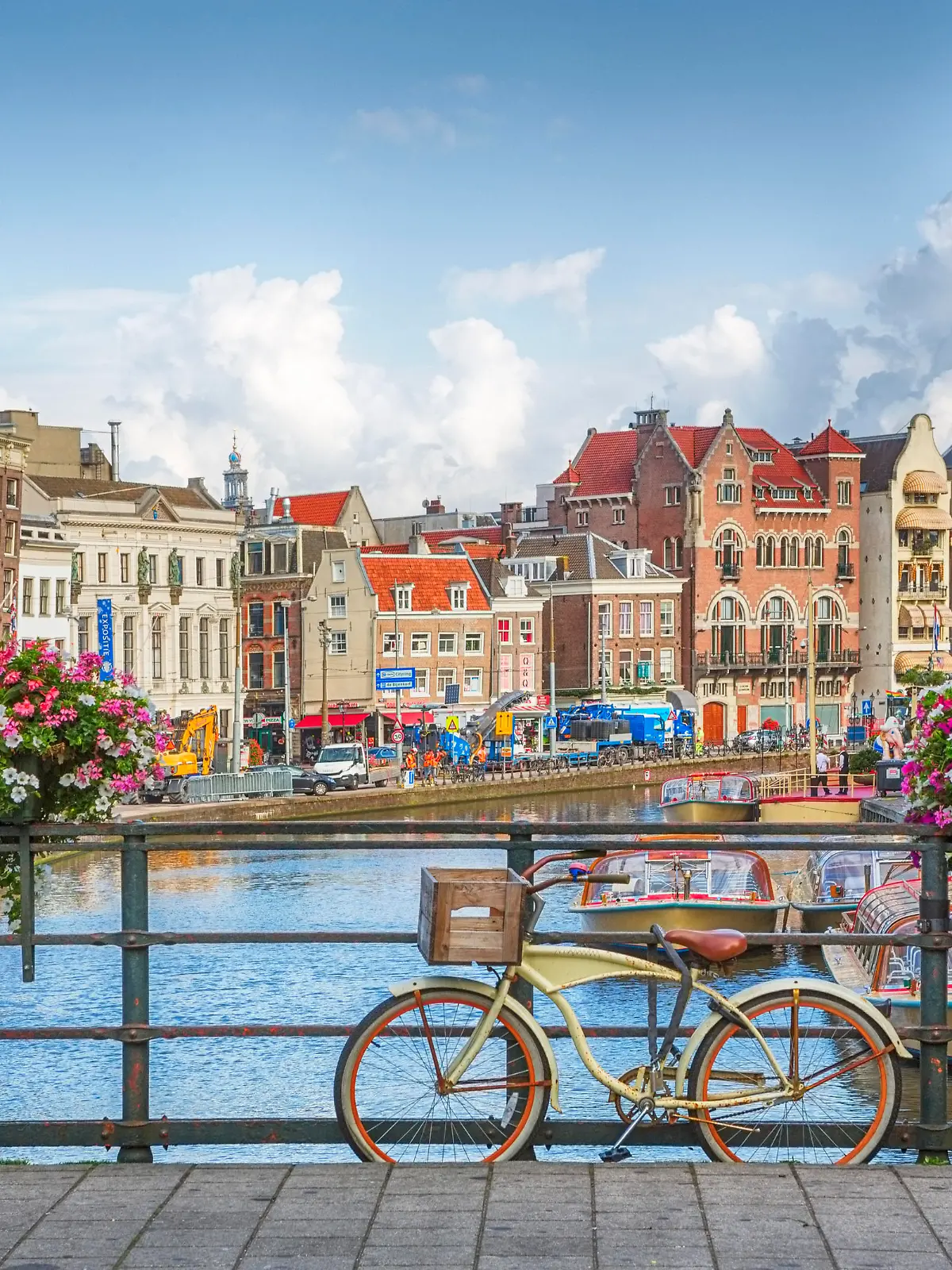 Amsterdam, capital of the Netherlands, has more than one hundred kilometres of canals, about 90 islands and 1,500 bridges.