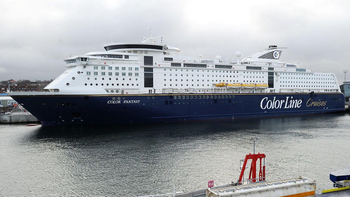 von kiel nach laboe mit dem schiff
