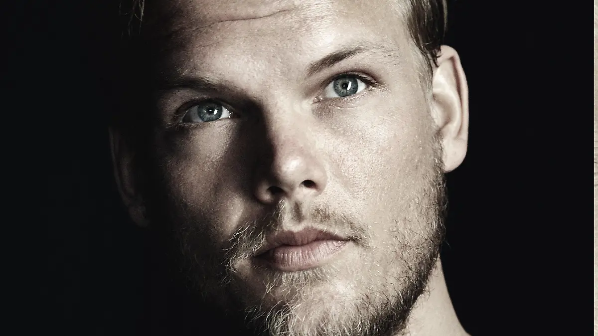 HANDOUT - 06.06.2019, ---: Das Cover des Albums "Tim" des Musikers Avicii alias Tim Bergling (undatierte Aufnahme). Das Album erscheint am 07.06.2019. (zu dpa "Posthumes Avicii-Album: Nachdenkliche Texte zu glücklichen Beats") Foto: Universal Music/dpa - ACHTUNG: Nur zur redaktionellen Verwendung im Zusammenhang mit einer Berichterstattung über das Album und nur mit vollständiger Nennung des vorstehenden Credits +++ dpa-Bildfunk +++